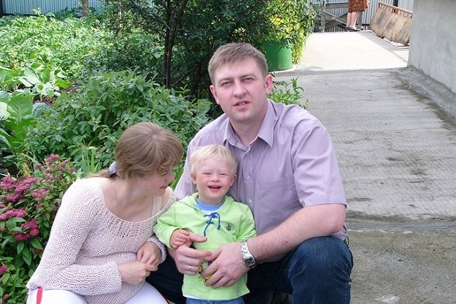 Единороссы изобрели флаг гетеросексуалов