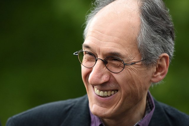 Charlie Hebdo опубликовал карикатуру на теракты в Брюсселе