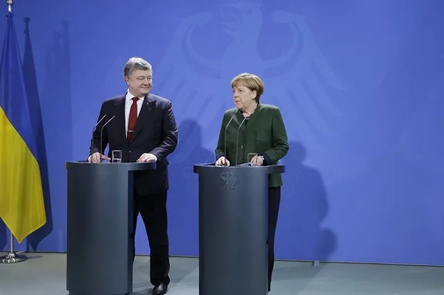 Басурин: Порошенко вернулся из Германии после доклада о реальных потерях ВСУ