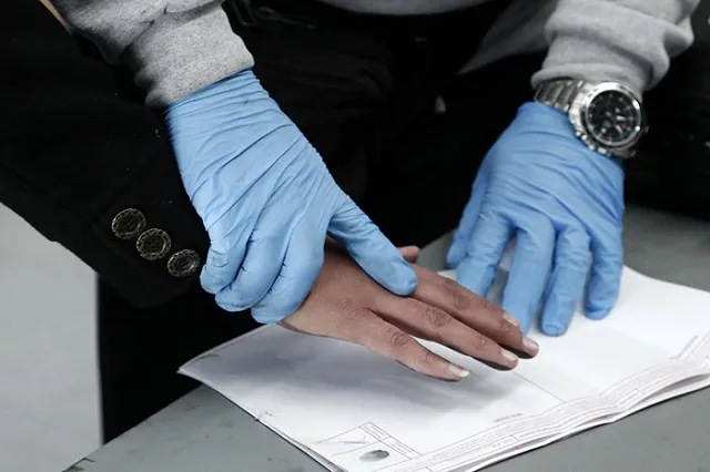 Для попавшегося на взятке адвоката Салмановой прокуратура просит 8 лет