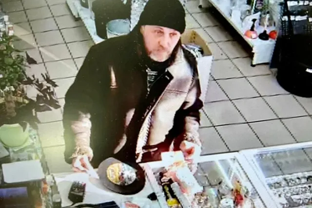 Как он это сделал? Екатеринбуржец устроил себе праздник за чужой счёт