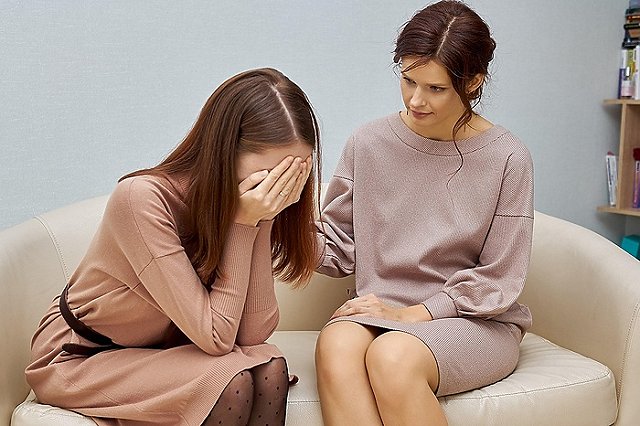 Свердловские медучреждения отказались от клинических психологов