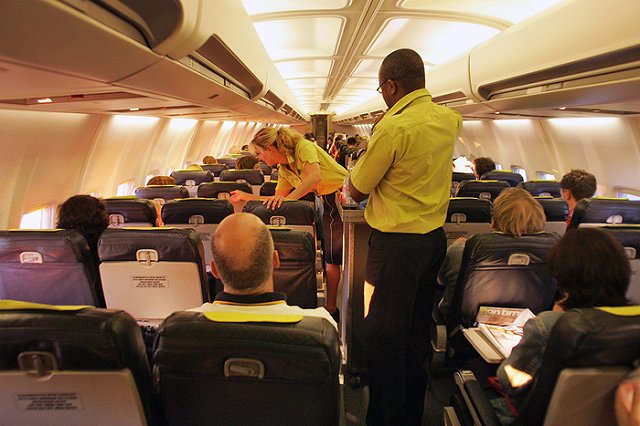 Пилоты индийского лайнера подрались перед вылетом из Джайпура в Дели