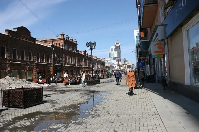 Uralweb.ru приглашает всех желающих на уникальную экскурсию по центру города!