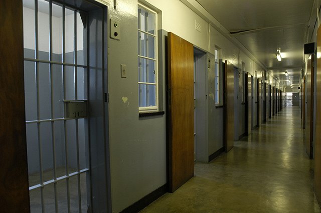 Изнасилованной в Катаре голландке дали условный срок за внебрачную связь