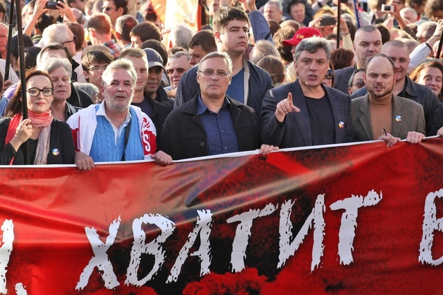 Оппозиции запретили менять антикризисный марш на траурную акцию