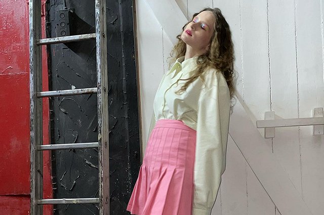 Монеточка отменила концертный тур по России