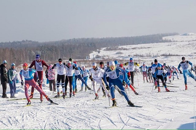 «Старт дали залпом из пушки»: в Нижнем Тагиле прошла Лыжня России-2019