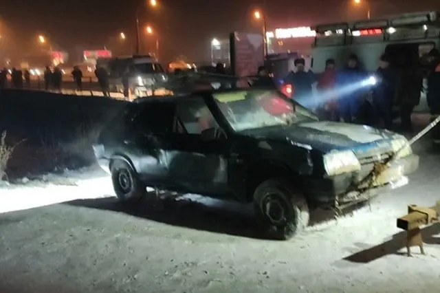 В Перми машина с женщиной и двумя детьми утонула в ледяной реке