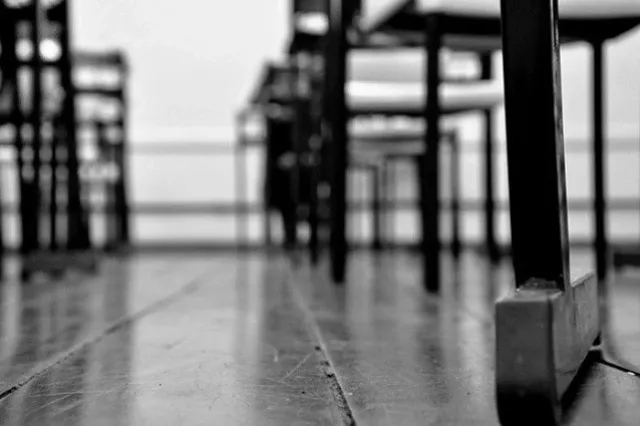 На Урале учитель развратил школьницу