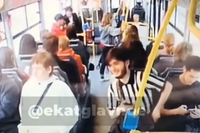 В Екатеринбурге суд арестовал одного из хулиганов, избившего пассажира автобуса