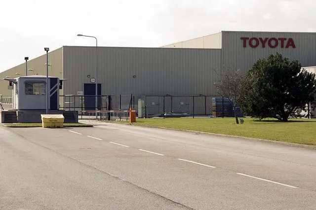 США заинтересовались растущим числом внедорожников Toyota у боевиков ИГ