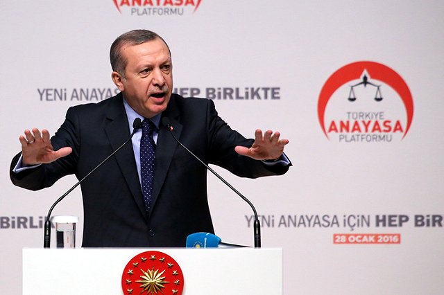 Эрдоган предупредил о возможном начале активных действий в Сирии