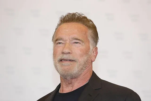 В ЮАР напали на Шварценнегера