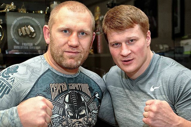 Харитонов победил Уильямса техническим нокаутом во втором раунде