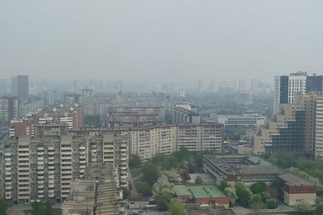 Метеоролог объяснил, откуда в Екатеринбург вновь пришел запах гари