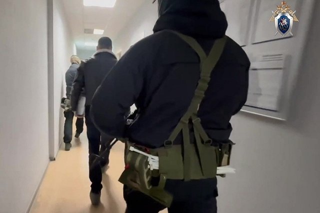 Мужчину, стрелявшего у храма в Екатеринбурге, отпустили из-под домашнего ареста