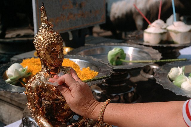 Жителю Таиланда грозит 15 лет тюрьмы за оскорбление средневекового короля