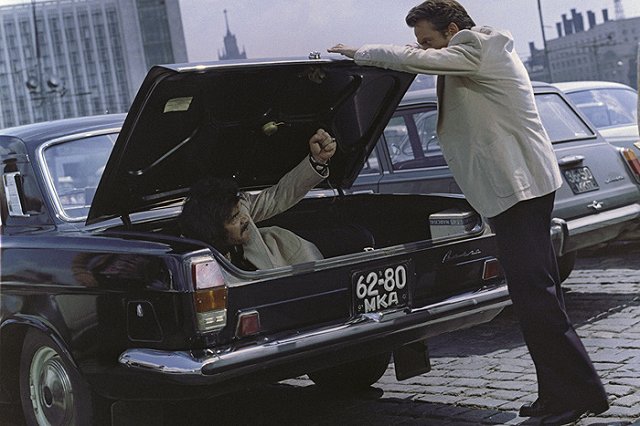 У семьи отдохнувших на море липчан украли багажник с мертвой бабушкой