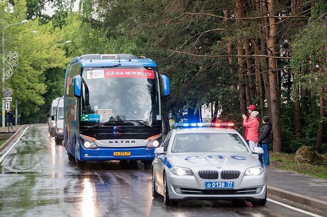 Россиянину, купившему в кредит билет на матч ЧМ-2018, не дали паспорт болельщика