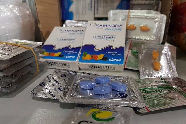 Кольцовские таможенники: доля контрафакта в посылках выросла в 2 раза