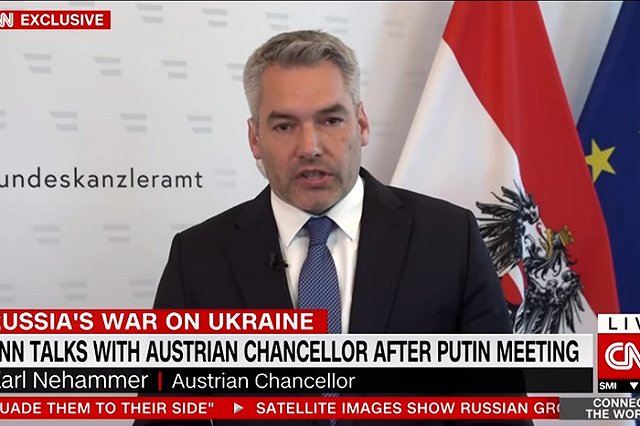 Австрийский канцлер назвал готовность OMV оплачивать газ в рублях фейком