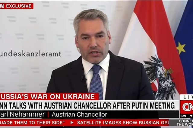 Австрийский канцлер назвал готовность OMV оплачивать газ в рублях фейком