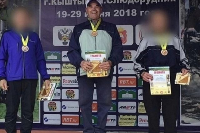 В Екатеринбурге суд не стал рассматривать дело заслуженного тренера, которого обвинили в педофилии