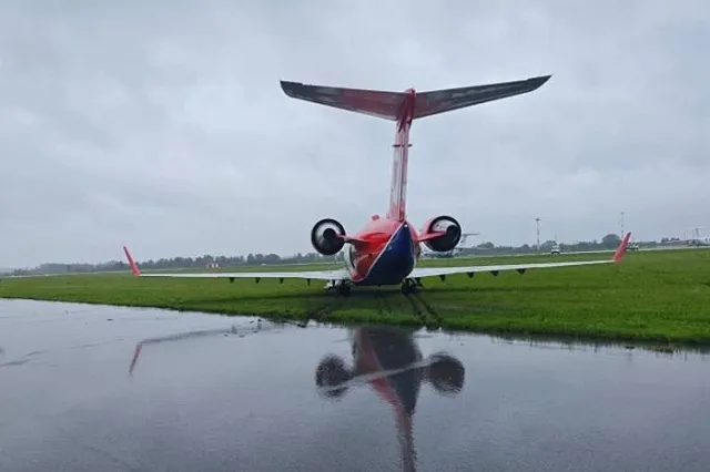 Росавиация завершила расследование инцидента в Кольцово с выкатыванием самолета с ВПП