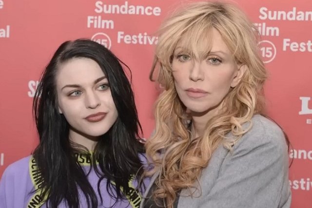 У Курта Кобейна и Тони Хоука родился внук