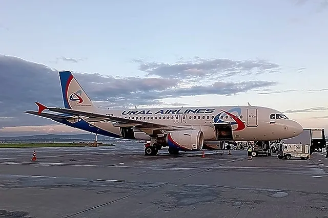 Самолет «Уральских авиалиний», летевший в Дубай, сел в Сочи из-за забившегося туалета