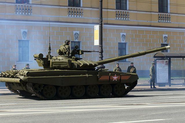 «Уралвагонзавод» выложил видео с остановившейся на Красной площади «Арматой»