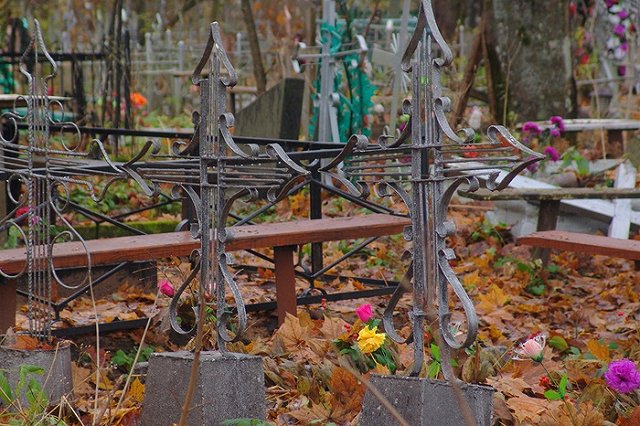 Смертность потомков оказалась зависимой от возраста отцов, дедов и прадедов