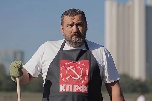 Алексея Парфенова выгнали с работы за прогулы