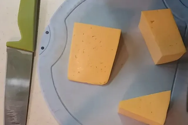 Уральский молокозавод уличили в перепродаже фальсификата