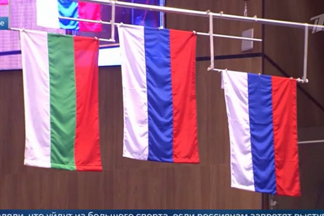 Тренер заявила о согласии почти всех лучших гимнастов на нейтральный флаг