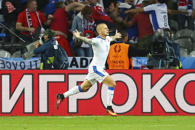 Сборная России пропустила два мяча в первом тайме матча со Словакией