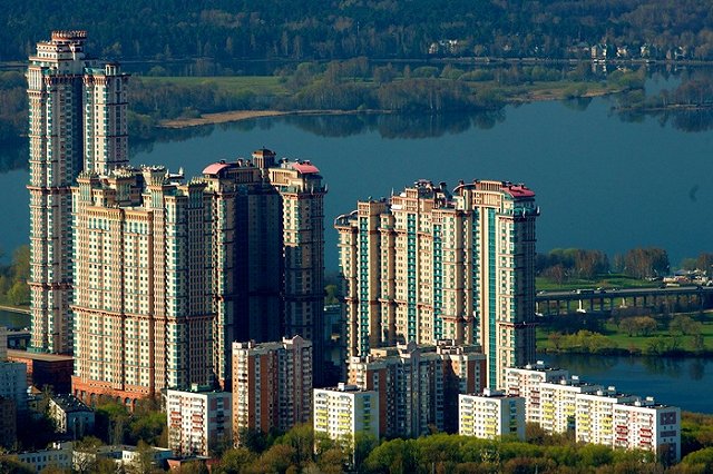 В Москве вынесли приговор по делу о гибели женщины в лифте ЖК «Алые паруса»