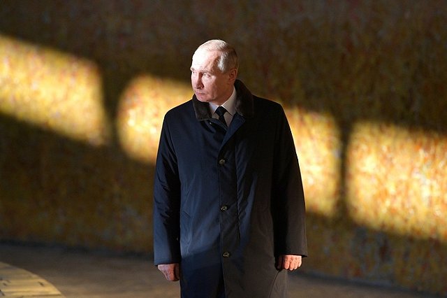 ЦИК опубликовал доходы Путина за шесть лет