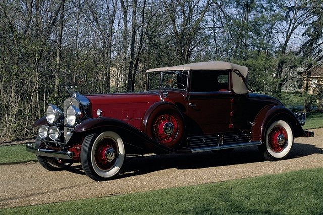 На торги выставлен легендарный сталинский автомобиль. Цена как у Rolls-Royce