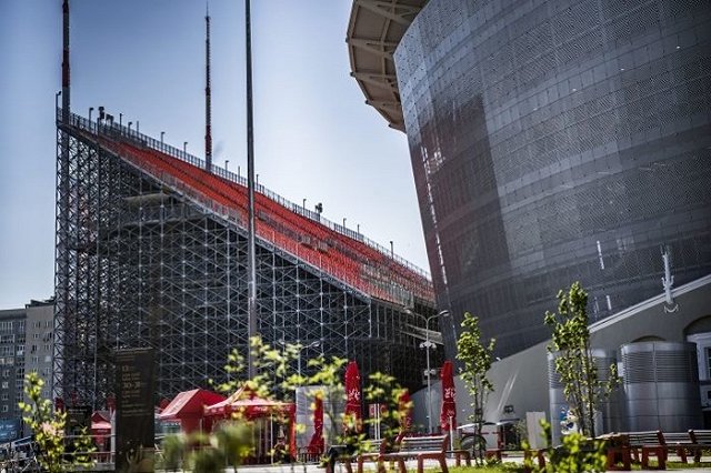 Екатеринбуржцы пожаловались на ночные сирены Центрального стадиона