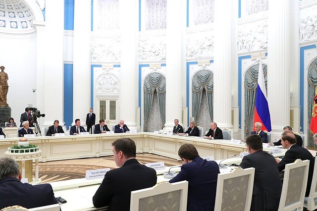 Немецкие СМИ: Менеджеры немецких компаний добиваются благосклонности Путина