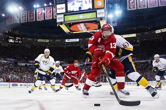 Павел Дацюк догнал Ларионова по числу матчей в НХЛ