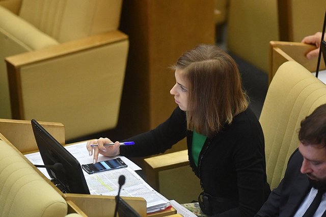 Бывший муж Поклонской приезжал в Екатеринбург для развенчания их брака