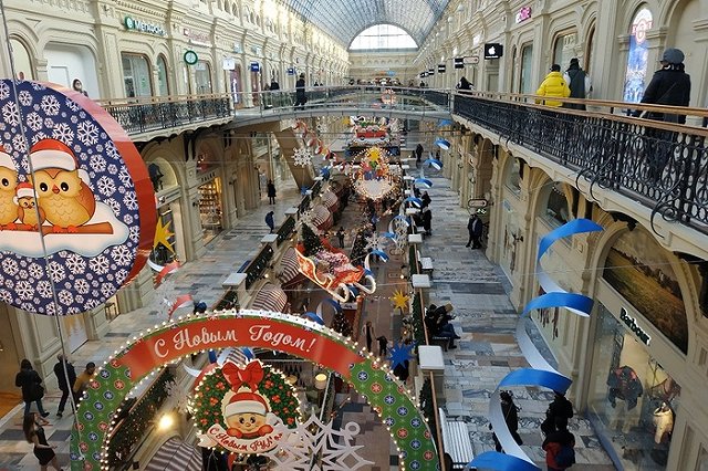 Ученый назвал источник второй волны коронавируса в России