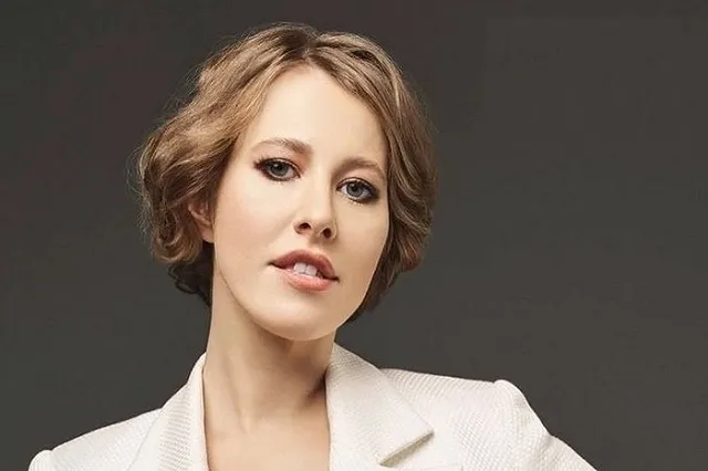 Собчак заступилась за танцевавшую в центре города екатеринбурженку, которую посадили за решётку