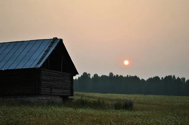 Жителей Лос-Анджелеса напугало нависшее над городом апокалиптическое солнце