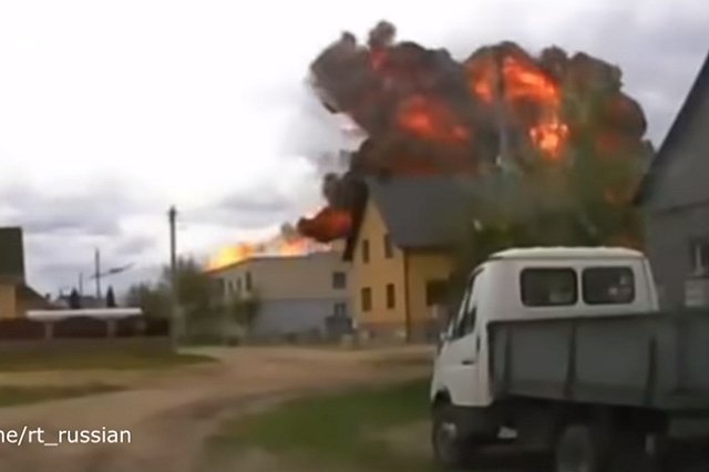 В Белоруссии более 20 человек задержаны за оскорбление погибших пилотов в комментариях