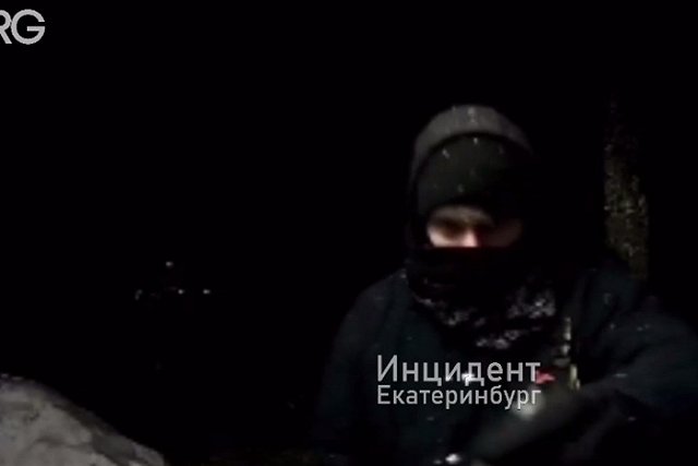 Стали известны личности вандалов, изрисовавших свастикой дом в Екатеринбурге