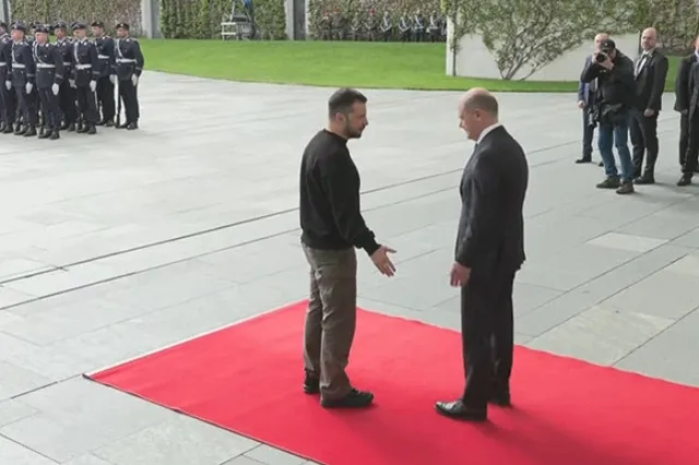 «Срочные новости». Шольц заявил, что нацистскую Германию освободили США